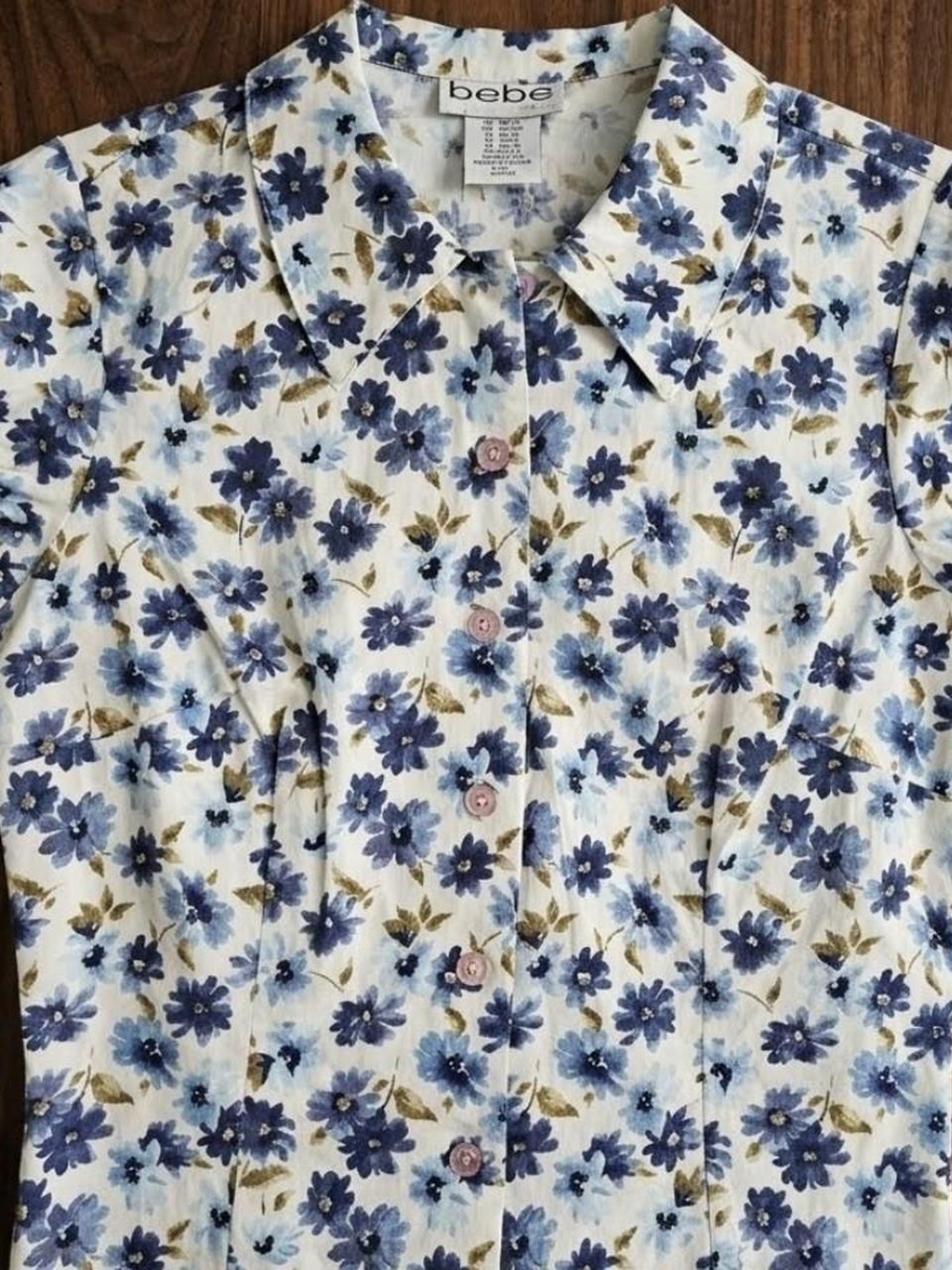 Vintage Bebe Floral Short Sleeve Shirt 🦋